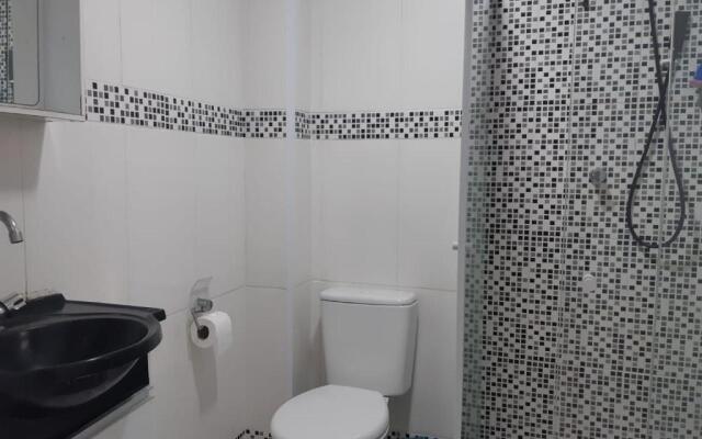 13B1 Moderno apartamento com wi-fi, 2 dormitórios