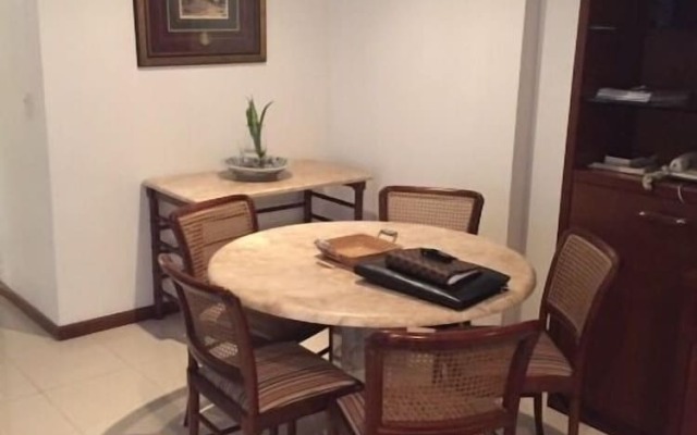 Residence Vieira Souto 500