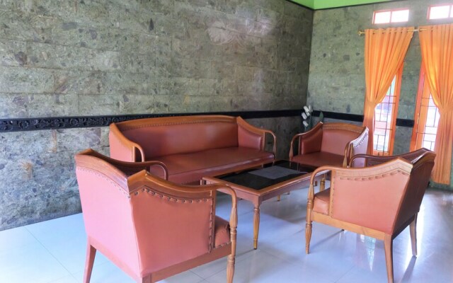 Simply Homy Unit Gembiraloka 2