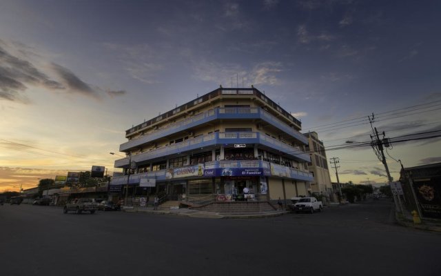 Hotel Puntarenas Beach