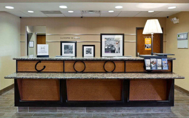 Hampton Inn & Suites-Dallas Allen