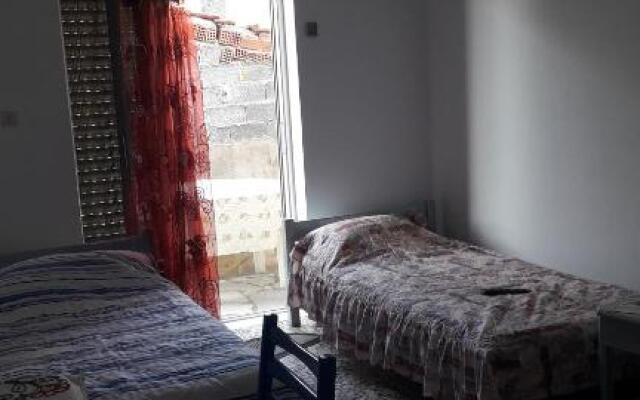 Anna Apartments