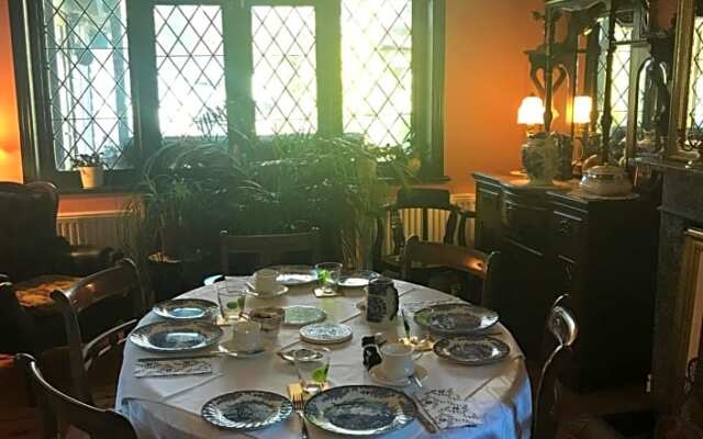 Harry's bed and breakfast