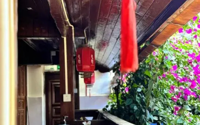 Lijiang Fengxiang Yunxi Inn