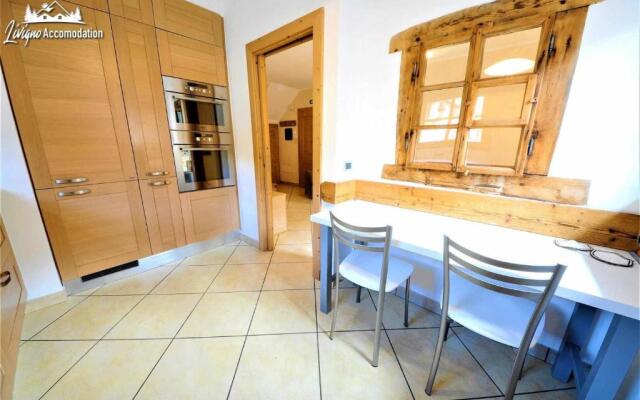 Appartamento Neve molto spazioso e luminoso disposto su 2 livelli