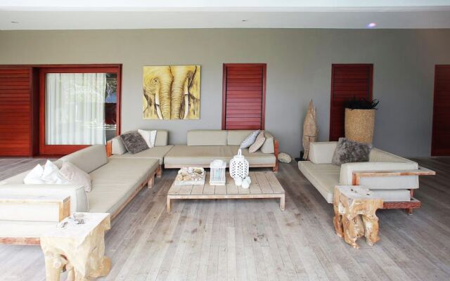 Cosy Seaside Villa in Jan Thiel With Pool