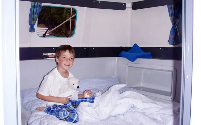 Boats & Yachts at Zehdenick Harbor by Kuhnle‑Tours