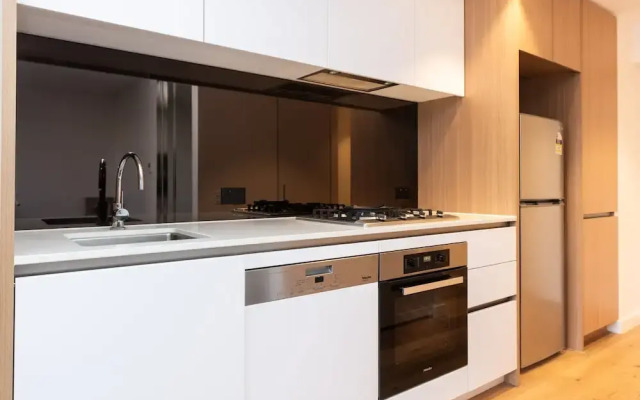 Modern Apartment in Darling Harbour