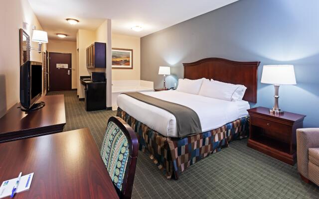 Holiday Inn Express and Suites Henderson, an IHG Hotel