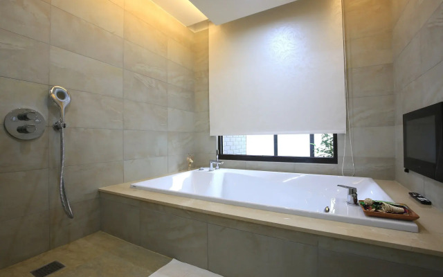 Dar Lon Hotel