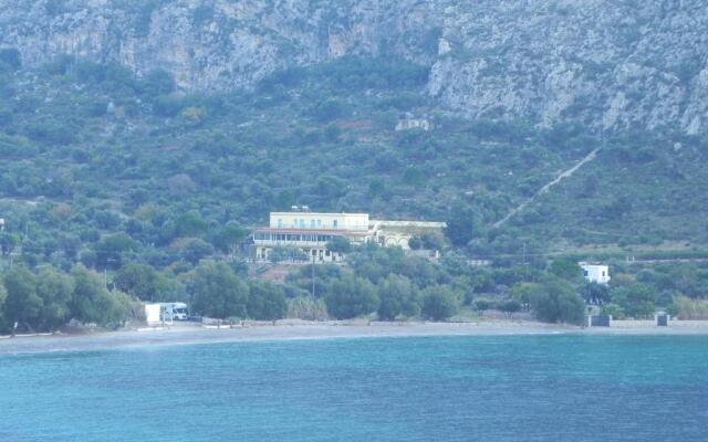 Arginonta Beach Apartments