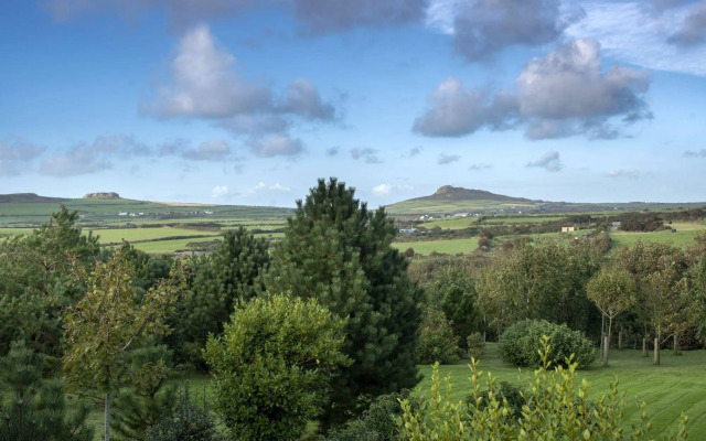 Penrhiw Priory