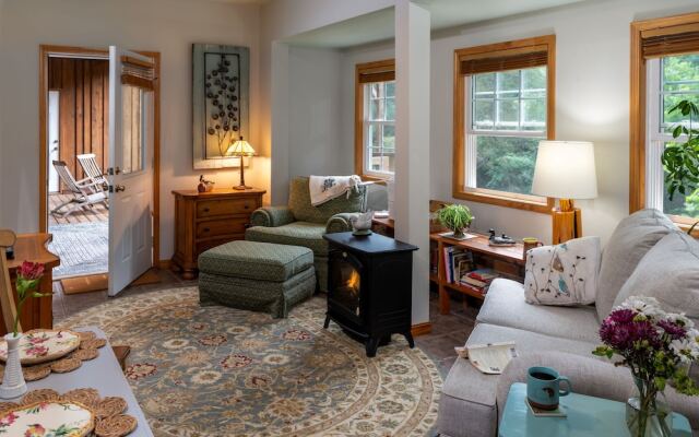 Eureka Sunset Cabins