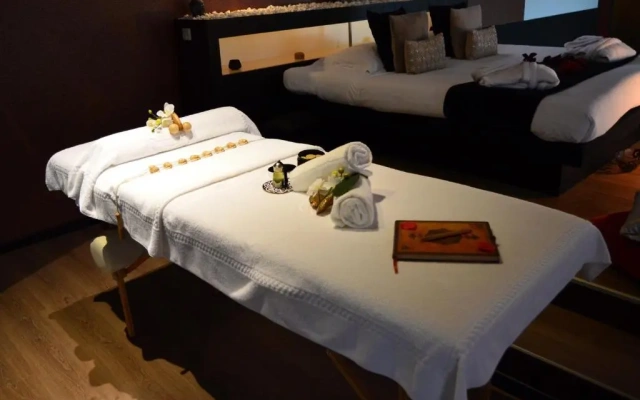 Le Bellea (Adults Only)