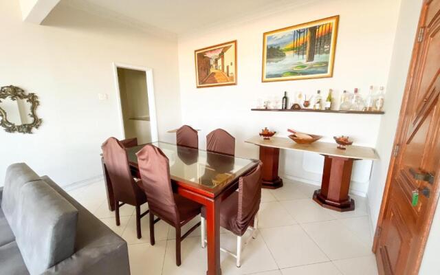 Apartamento grande com vista frente mar Copacabana