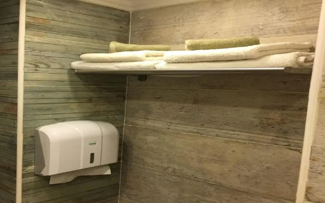 Paris Hostel