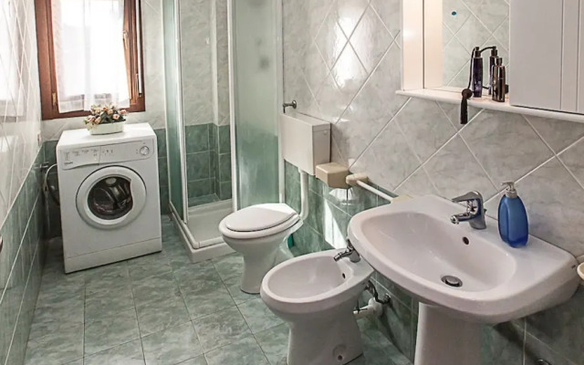 Seaside Happiness Flat and Shared Pool in Rosolina