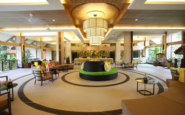 Courtyard by Marriott Phuket, Patong Beach Resort - photo 2