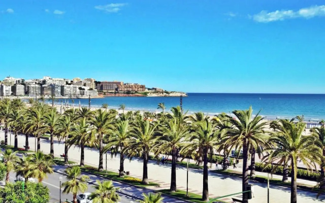 520 · Golden Coast Paradise
