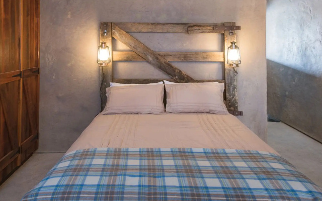 Saltbush Retreat – Guest Rooms – Longreach