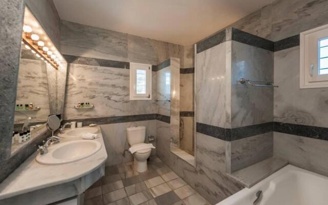 Pure White Villa - Paros