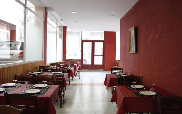 Hermus Centre Vila