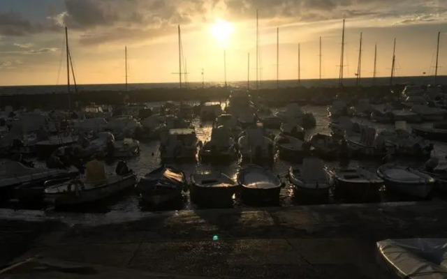 Eremomarino apartment