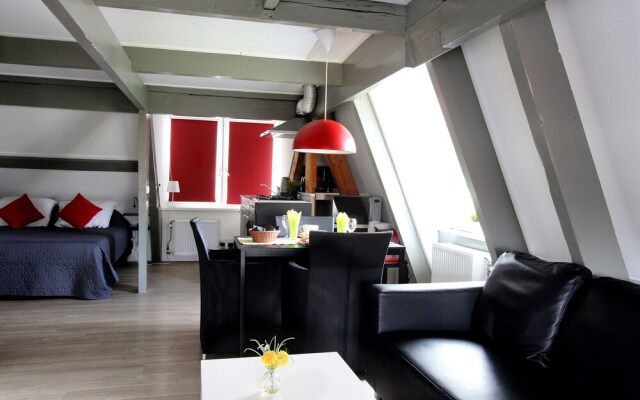 De Zilvermeeuw 2 Person Studio