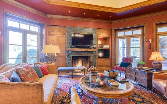 The Above Granduer Nashville