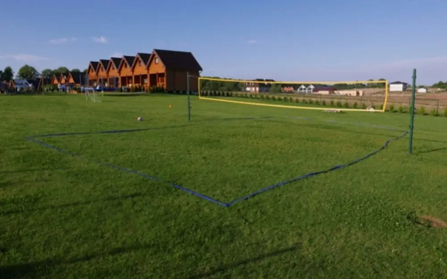 Holiday Homes With Pool, Mielenko