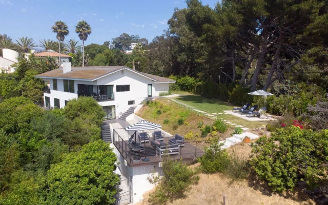Bluewater by AvantStay | Lush 12 Sleeps Malibu Home w/ Panoramic Views