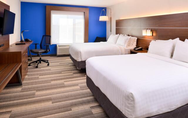 Holiday Inn Express Hotel & Suites Urbana-Champaign, an IHG Hotel