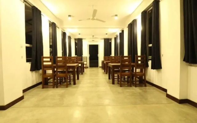 Sky 14 Hotel Apartments