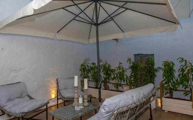 Naxos Riviera Suites
