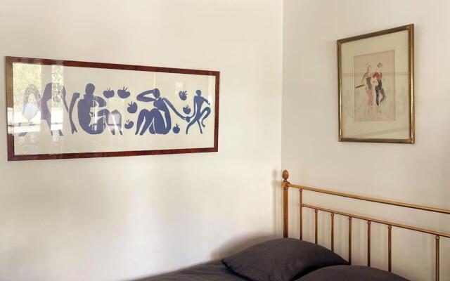 Studio au calme - piscine et tennis - Ideale couple