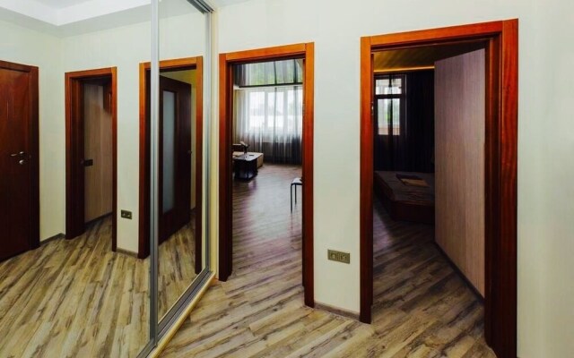 Hotrent Lukiyanovka Andryushchenko