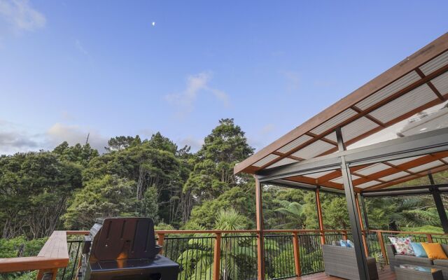 Tranquil Sunset Retreat - Spa - Netflix