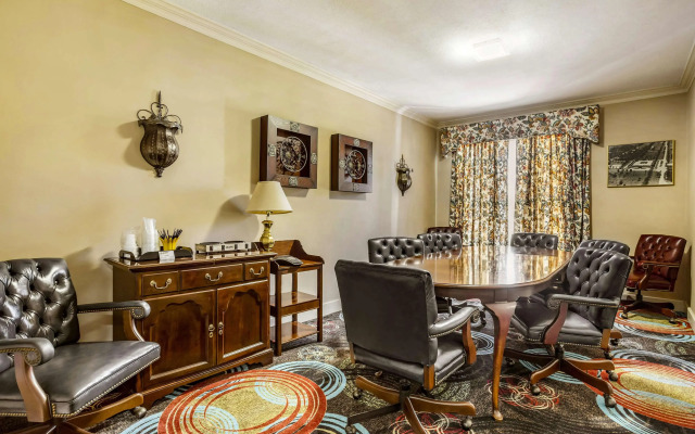 Americas Best Value Inn Historic Clewiston Inn