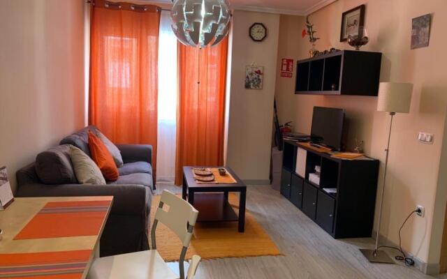 Apartamento Mota Los Prados-PARKING-WIFI GRATIS