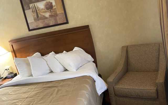 Quality Inn Mitchell I-90
