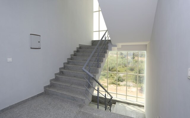 OYO 9935 Hotel Mango House