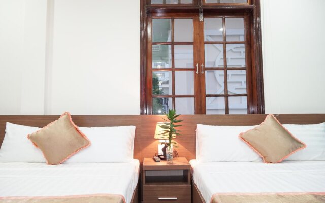 Hung Long Hostel
