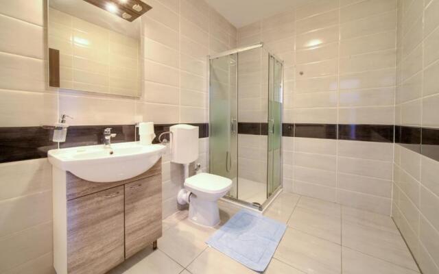 Apartments Dundo