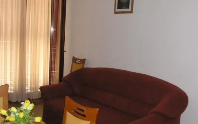 Apartments Dedaj