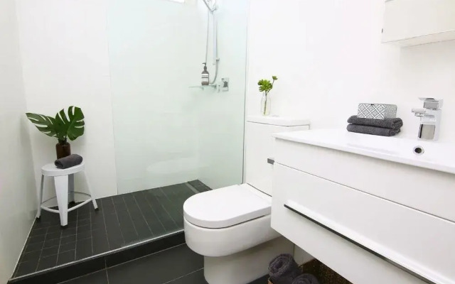 Apartment2c Lennox 1