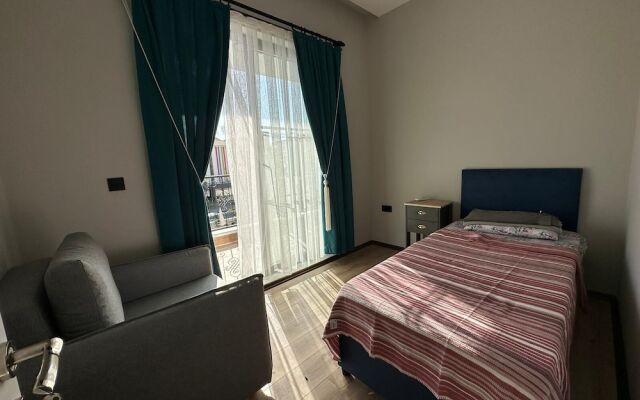 Via Pardi Apart Hotel