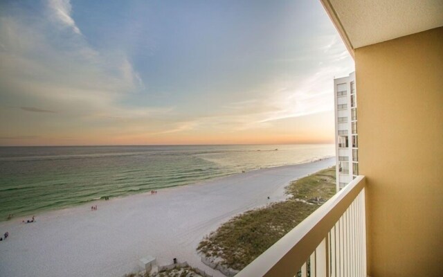 Pelican Beach 0908 1 Bedroom Condo by Pelican Beach Management