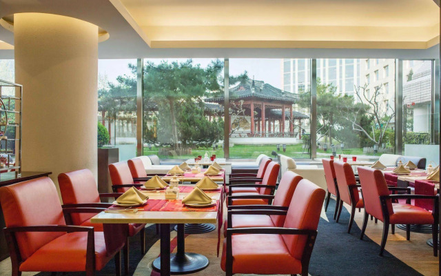 Beijing Landmark Towers Apartment