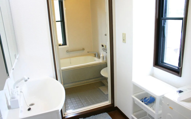 916 Travel Inn