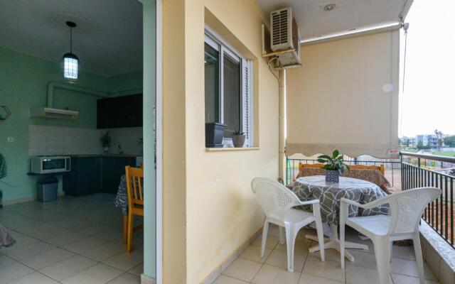 Rea Apartment " 1 minute from the beach "